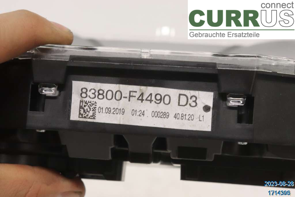 TOYOTA C-HR 16-23 Instrumentenkombination 83800F4490 1,8 HYBRID