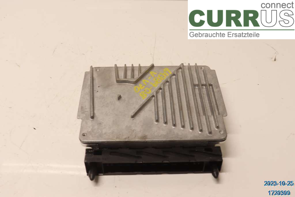 VOLVO V70      05-08 Steering unit gearbox 30735493 2,4 MK2