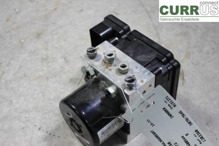 VOLVO V60  14-18 ABS Hydraulic unit 31329138 B4164T3