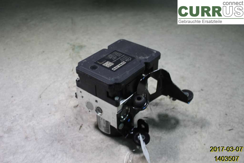 VOLVO V70    14-16 ABS Hydraulic unit 31400545 D4204T5