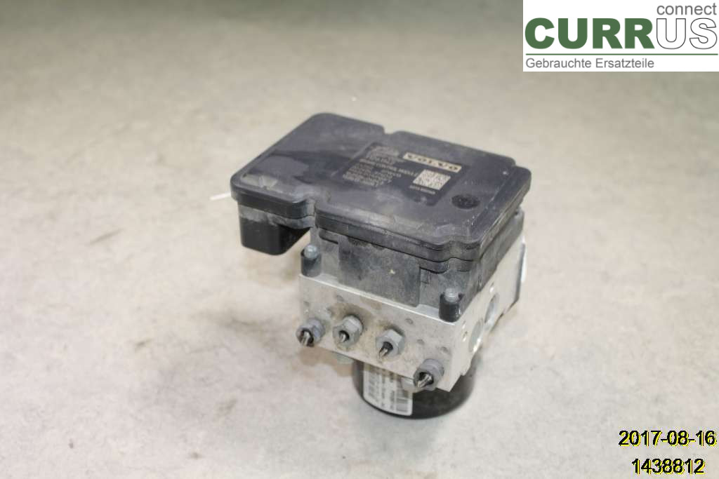 VOLVO XC70   08-13 ABS Hydraulic unit 31261143 D5244T4
