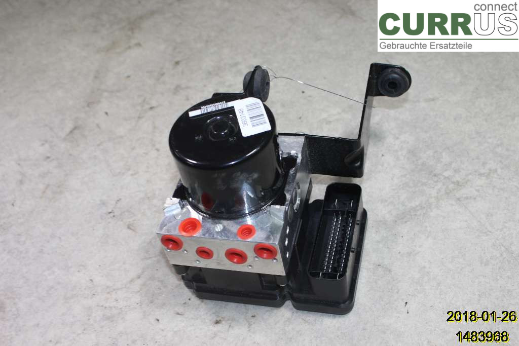 VOLVO V40  CROSS COUNTRY 13-19 Unité hydraulique ABS 31423317 D4204T8