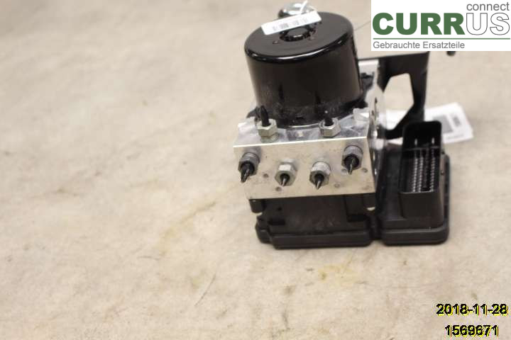 VOLVO V60 CROSS COUNTRY  16-18 ABS-Hydraulikeinheit 31329138 D4204T14