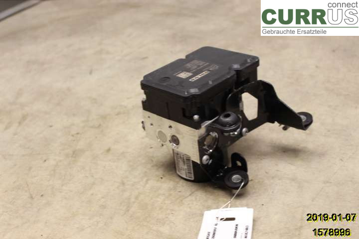VOLVO V60 CROSS COUNTRY  16-18 ABS Hydraulic unit 31329138 D5244T21
