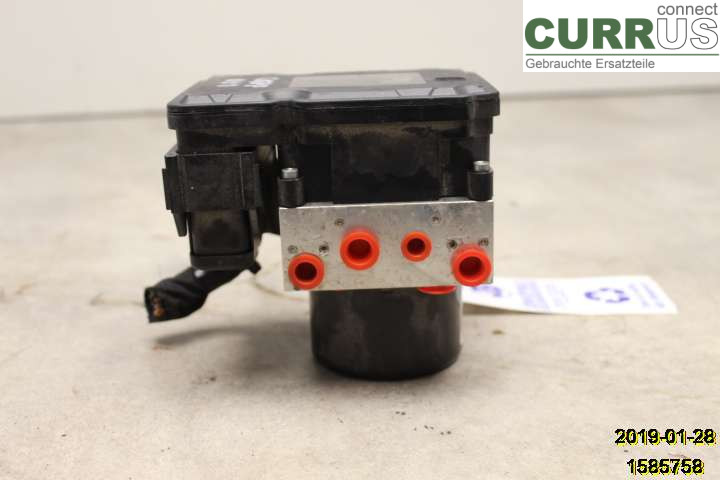 VOLVO V40  CROSS COUNTRY 13-19 Unité hydraulique ABS 31400645 B4204T11