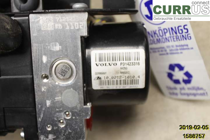 VOLVO V40  CROSS COUNTRY 13-19 Unité hydraulique ABS 31423317 D4204T9