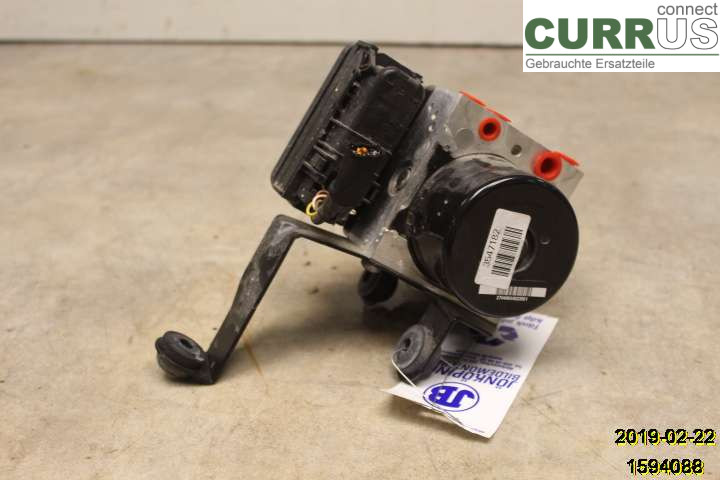 VOLVO V40  CROSS COUNTRY 13-19 Unité hydraulique ABS 31423317 D4204T8