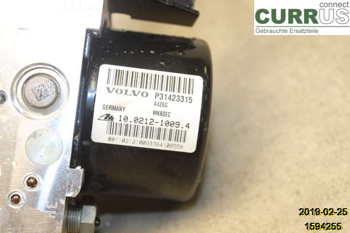 VOLVO V40  CROSS COUNTRY 13-19 Unité hydraulique ABS 31423317 D4204T14