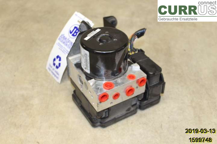 VOLVO V40  CROSS COUNTRY 13-19 Unité hydraulique ABS 31423317 B5204T8