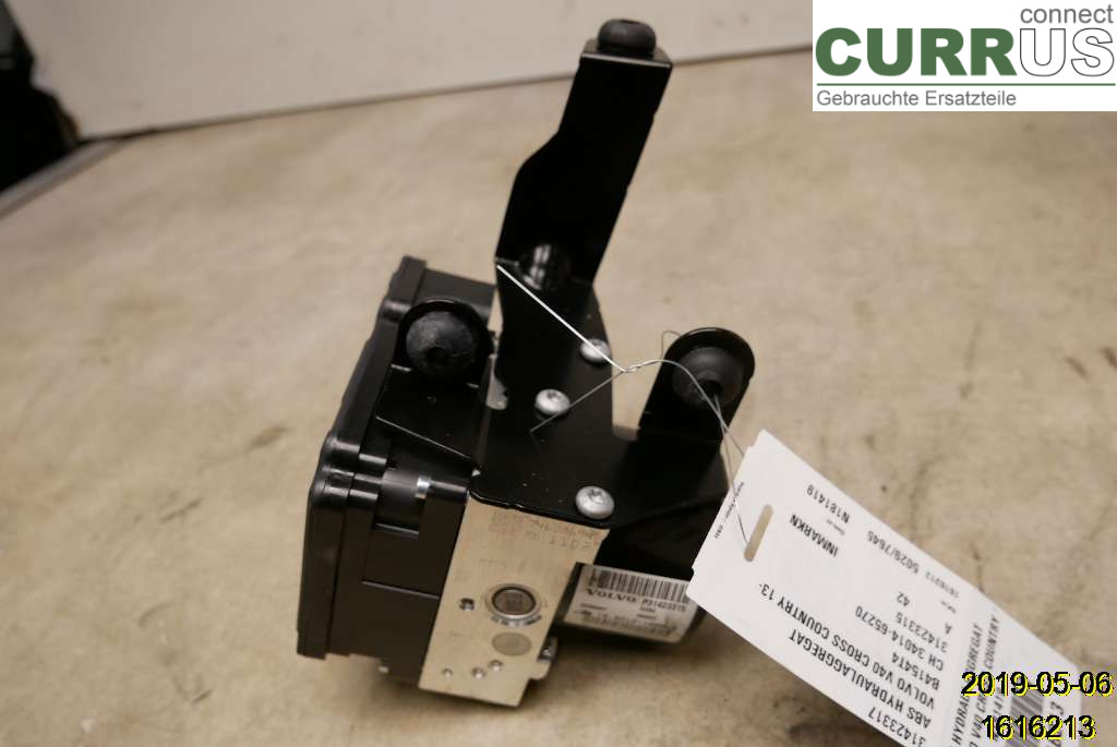 VOLVO V40  CROSS COUNTRY 13-19 Unité hydraulique ABS 31423317 B4154T4