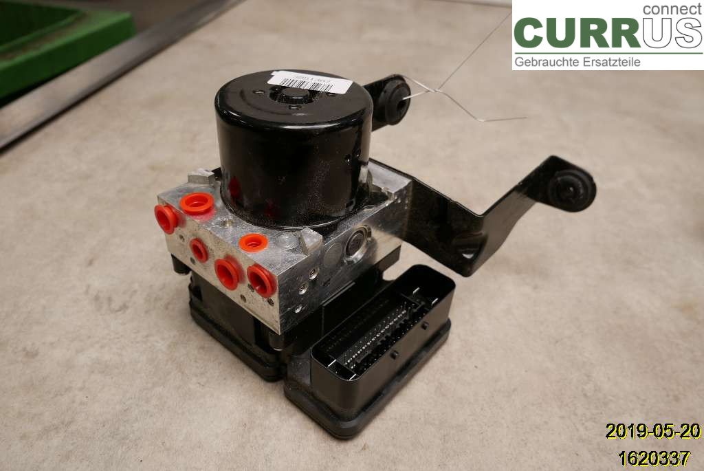 VOLVO V40  CROSS COUNTRY 13-19 Unité hydraulique ABS 31423317 D4204T9