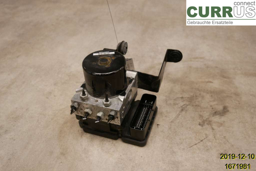 VOLVO C30     10-13 ABS Hydraulic unit 31317379 D4162T