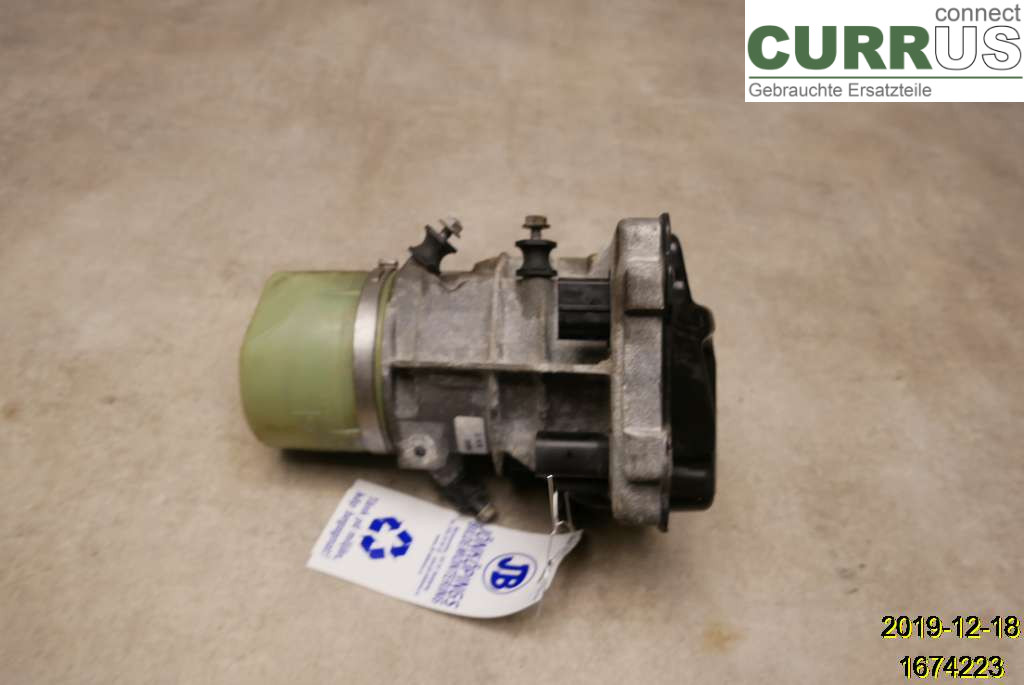 VOLVO XC70   08-13 Power steering pump (electric) 36050681 B6304T