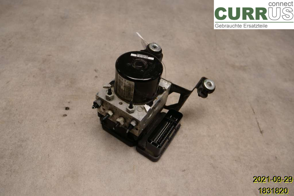VOLVO V70      08-13 ABS Hydraulic unit 31261143 B4204S4