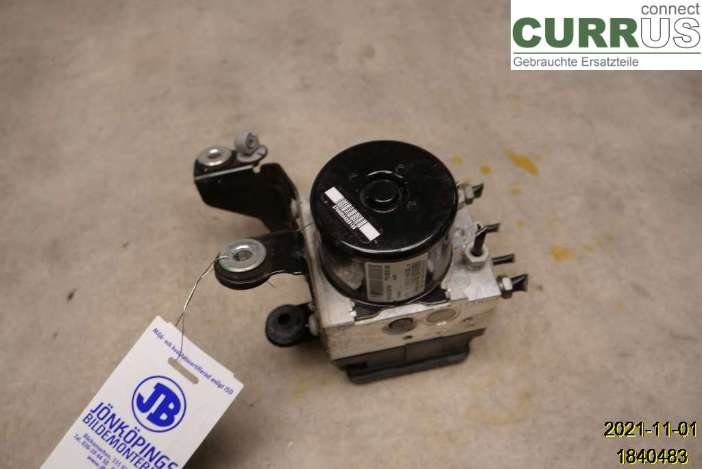 VOLVO V70    14-16 ABS Hydraulic unit 31329140 D5204T3