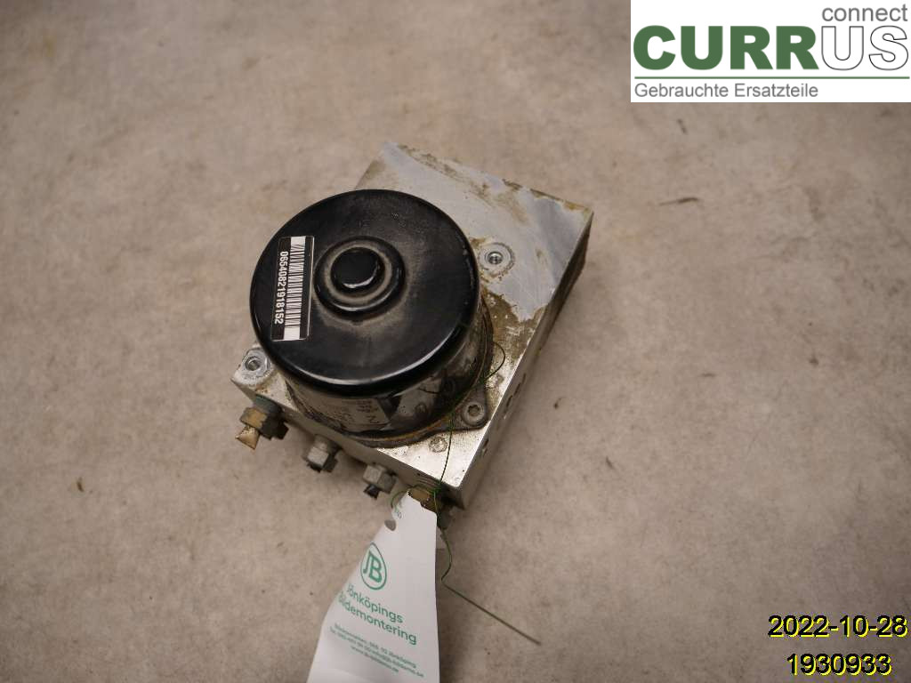 VOLVO XC70   05-07 Unité hydraulique ABS 30793491 D5244T4