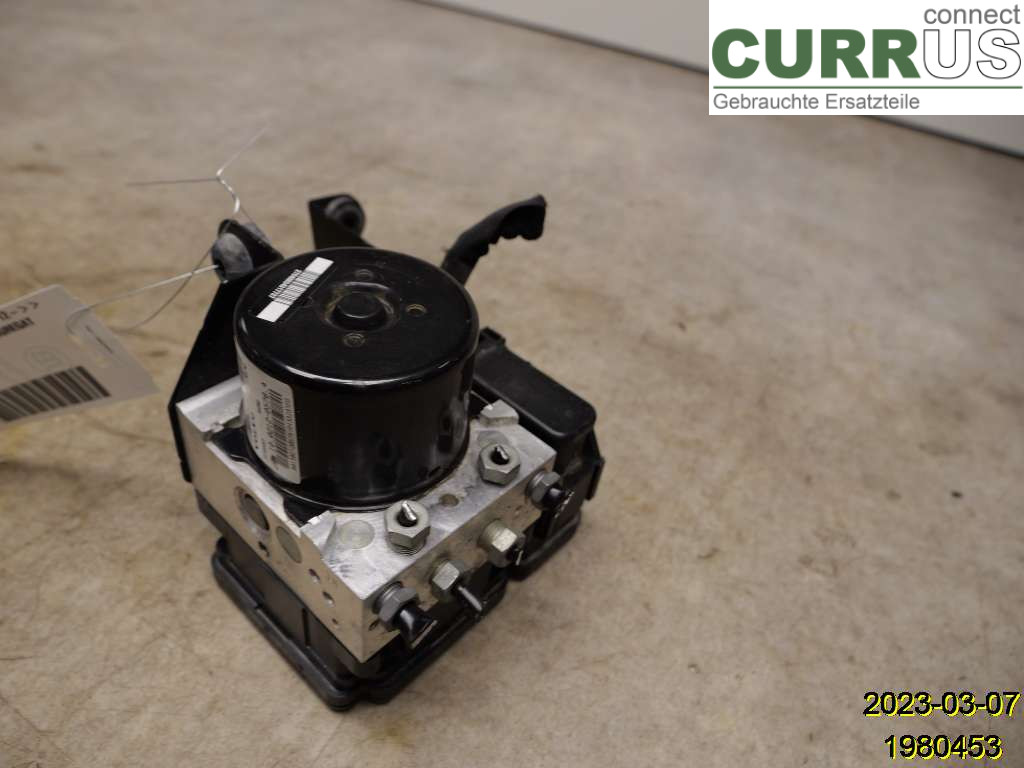 VOLVO V40  12-19 ABS Hydraulic unit 31400645 D4162T