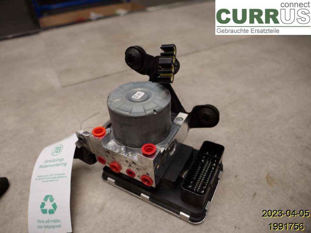 VOLVO V60  19- ABS Hydraulic unit 32214775 B4204T26