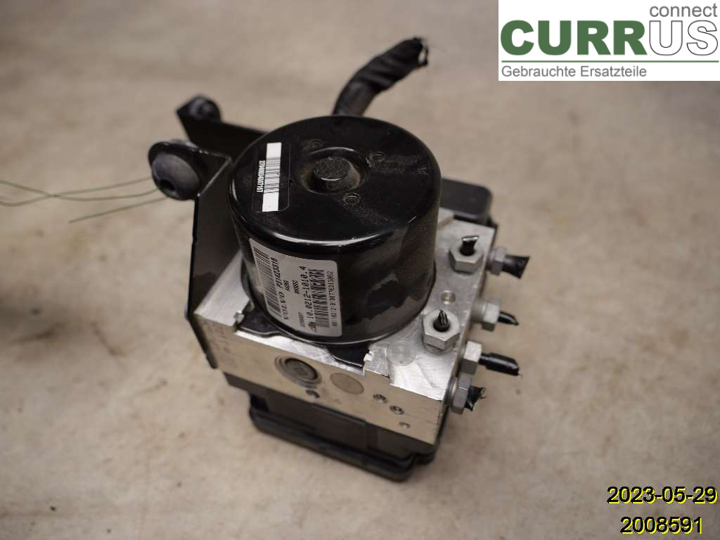 VOLVO V40  CROSS COUNTRY 13-19 ABS Hydraulic unit 31423317 D4204T9