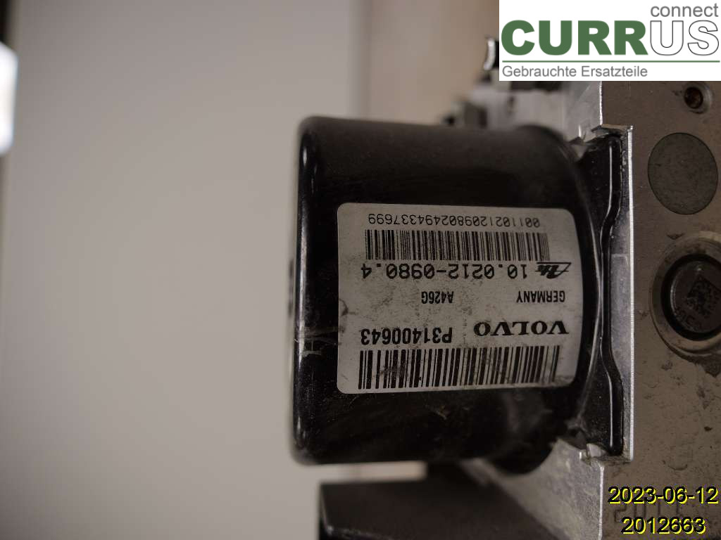 VOLVO V40  CROSS COUNTRY 13-19 ABS Hydraulic unit 31400645 D4162T