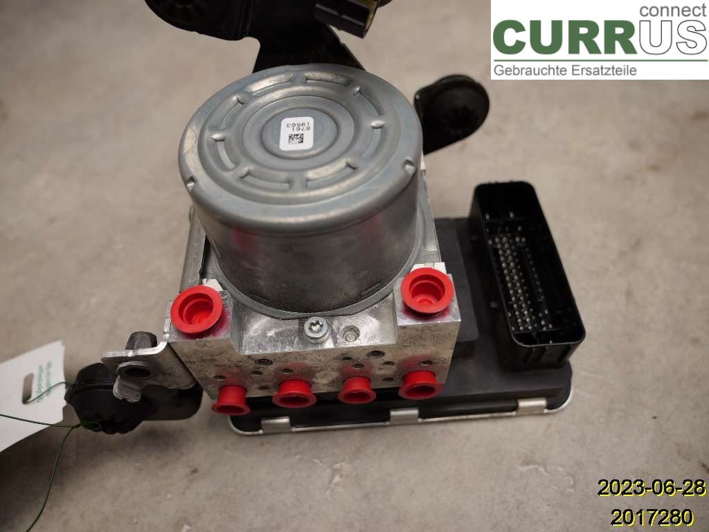VOLVO V90  17- ABS Hydraulic unit 31680104 D4204T4