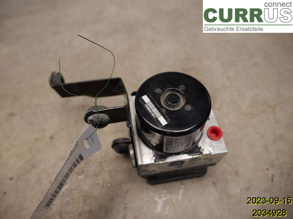 VOLVO C30     10-13 ABS Hydraulic unit 31317379 D4162T