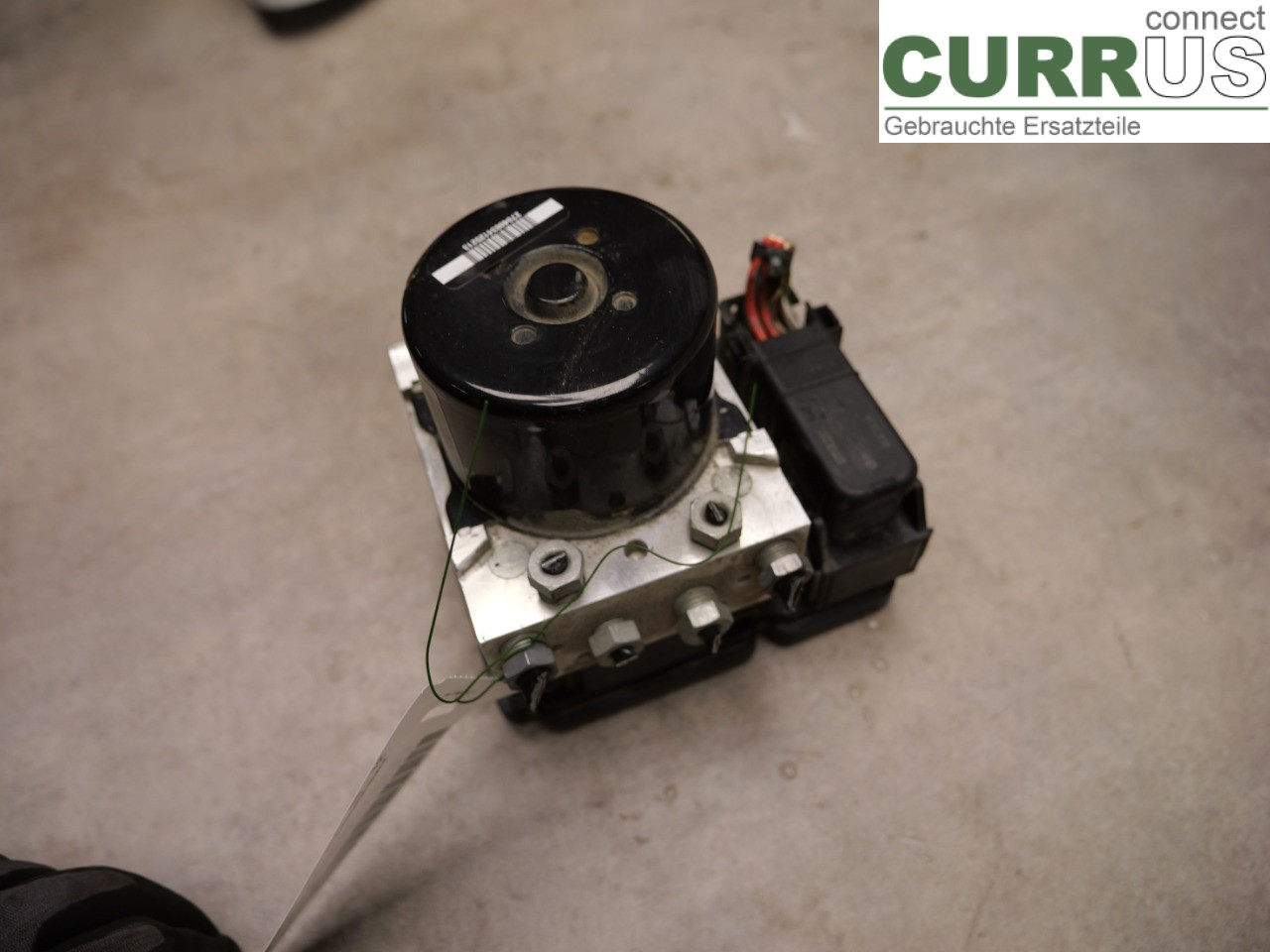 VOLVO S40      08-12 ABS Hydraulic unit 31317379 D4162T