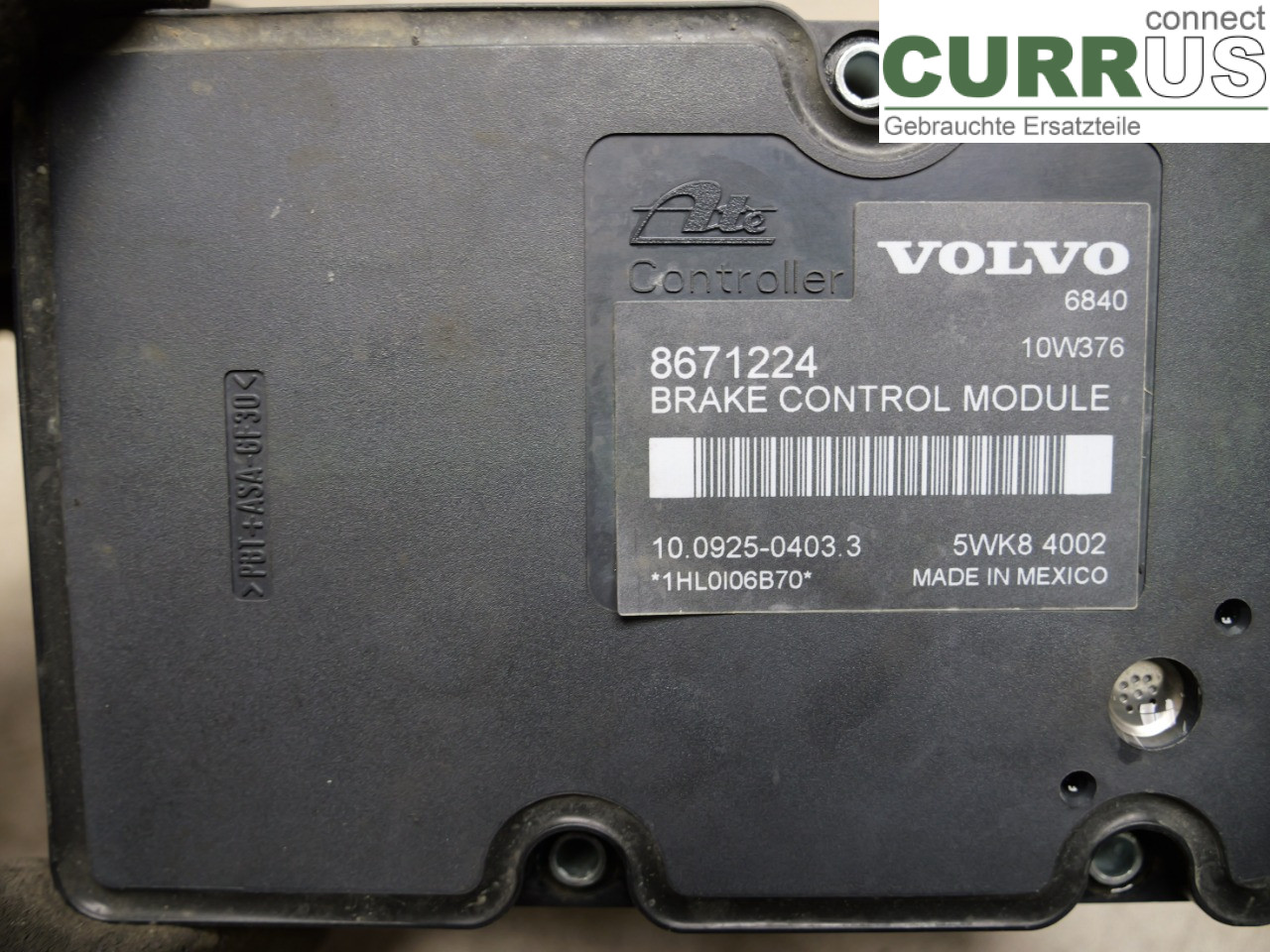 VOLVO XC70   01-04 Brake Unit (ABS) 8671457 B5254T2