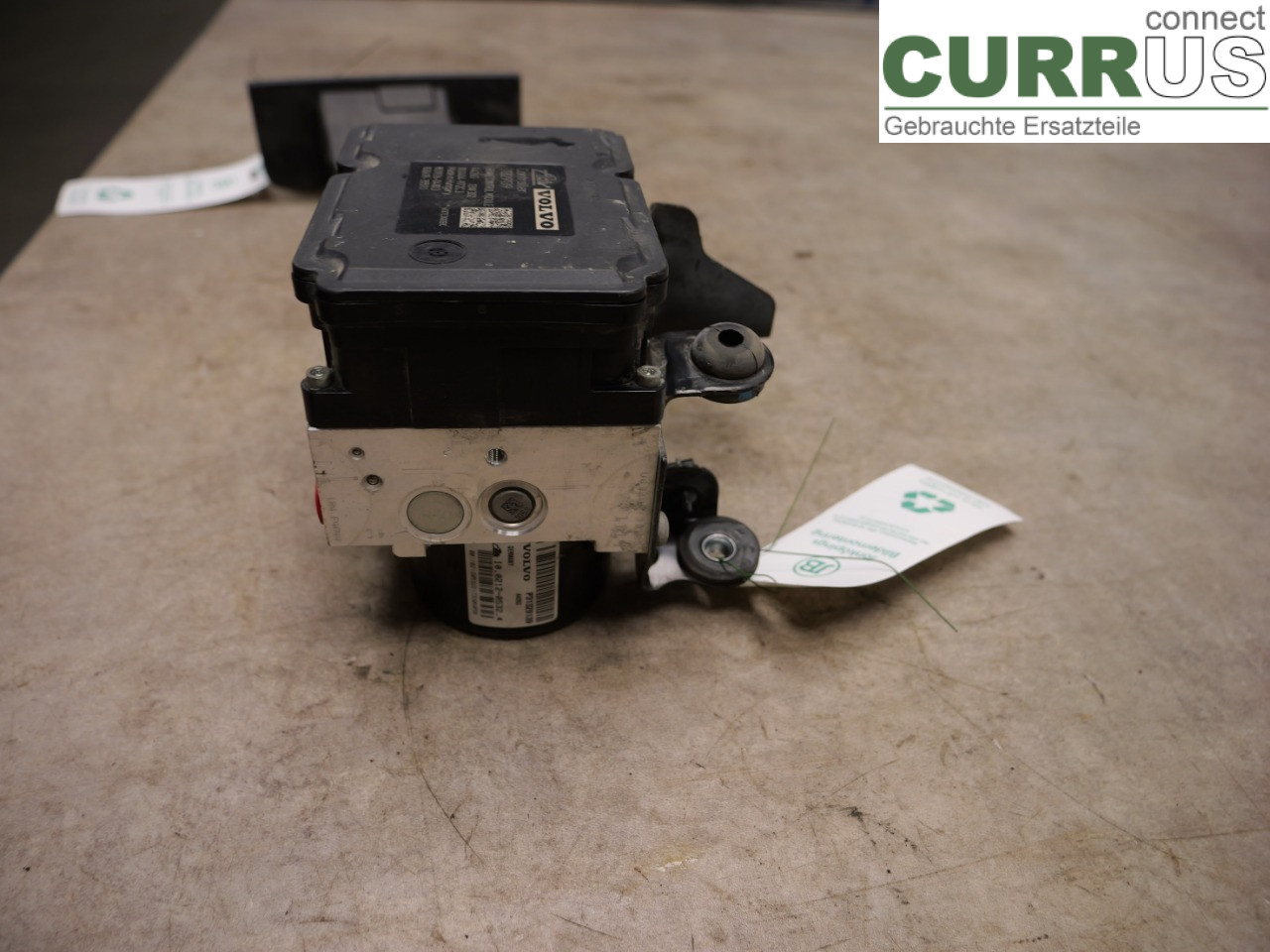 VOLVO V70    14-16 ABS Hydraulic unit 31329140 D5204T3