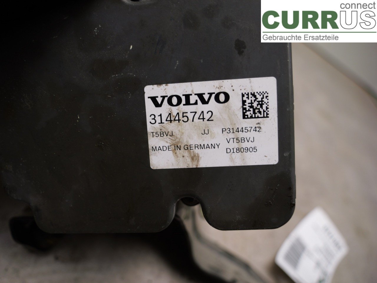 VOLVO XC40 18- ABS Hydraulic unit 31660938 D4204T16