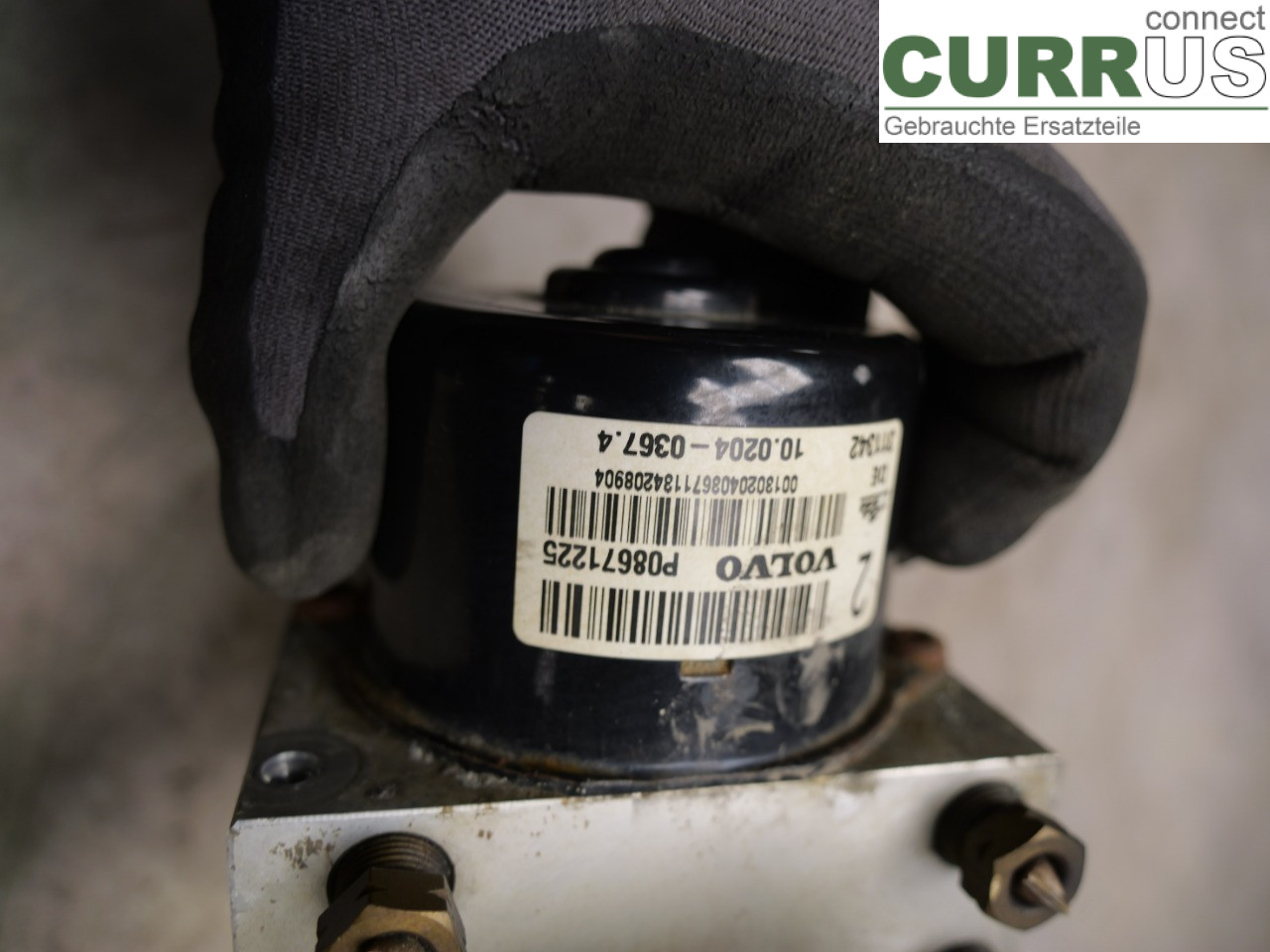 VOLVO XC90     03-06 Unité hydraulique ABS 8671455 D5244T