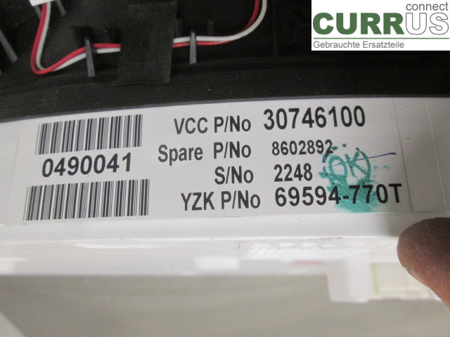 VOLVO V70      05-08 Instrument cluster / comb 36050550 B5244S