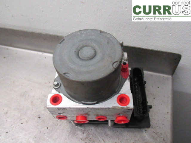 RENAULT CLIO II    01-08 ABS Hydraulic unit 7701067629 D4F-722