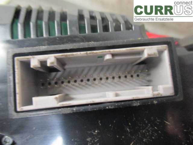 AUDI A4  12-15 Instrument cluster / comb 8K0920932 CNHA