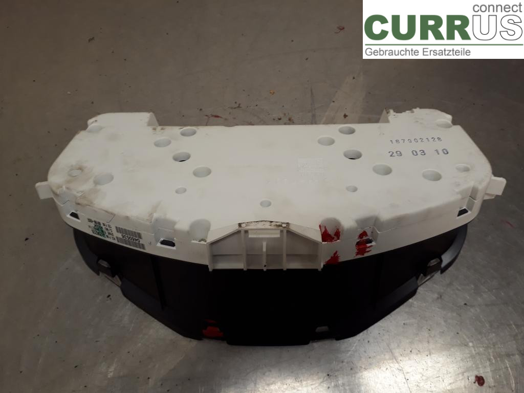 VOLVO V50      08-12 Instrument cluster / comb 36002714 D4164T