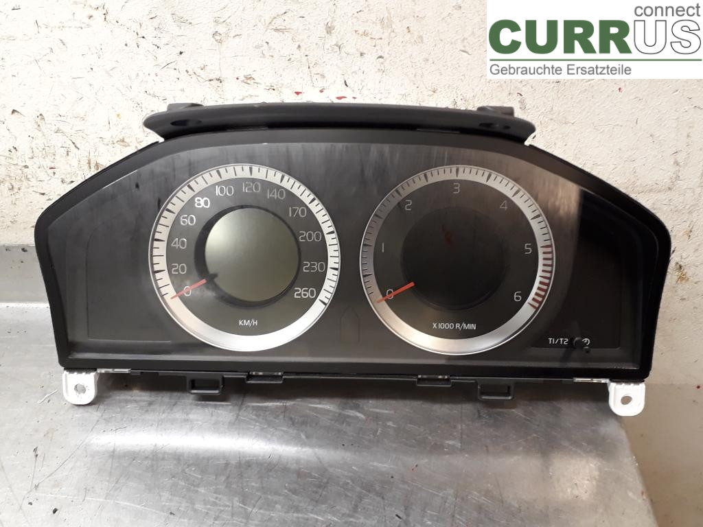 VOLVO XC60  09-13 Instrumentkam 36002600 D5204T2