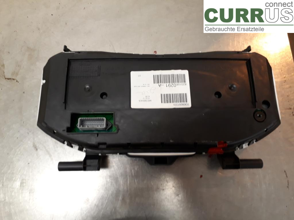 RENAULT CLIO III  09-12 Instrument cluster / comb 8201060305 D4F-740