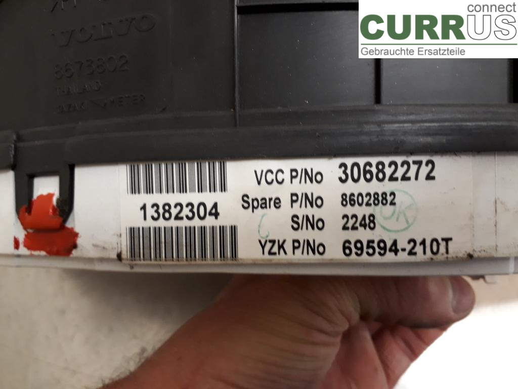VOLVO V70      05-08 Instrument cluster / comb 36050524 B5254T2
