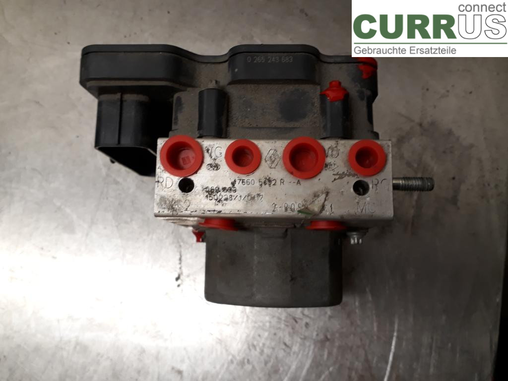 RENAULT CLIO IV   12-16 ABS Hydraulic unit 476606853R D4F-740