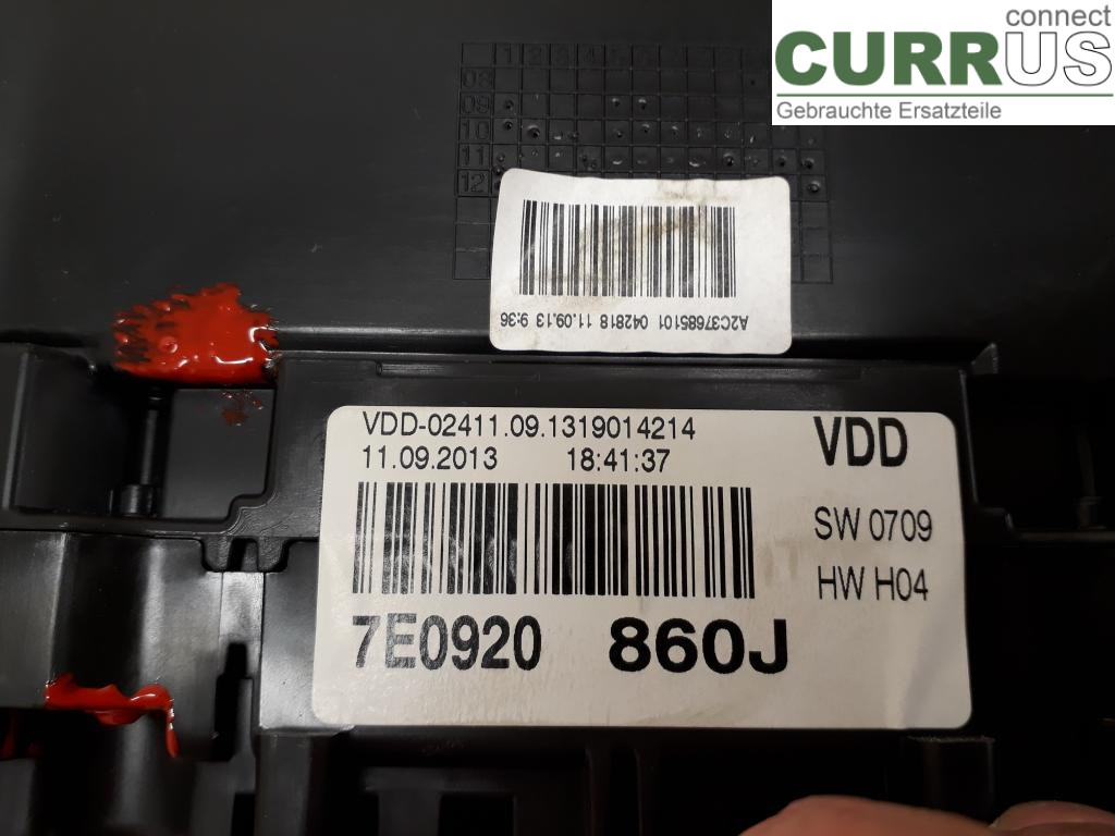 VW TRANSP/CARAVELLE 04-15 Bloc instruments / combiné 7E0920860JX CAAB
