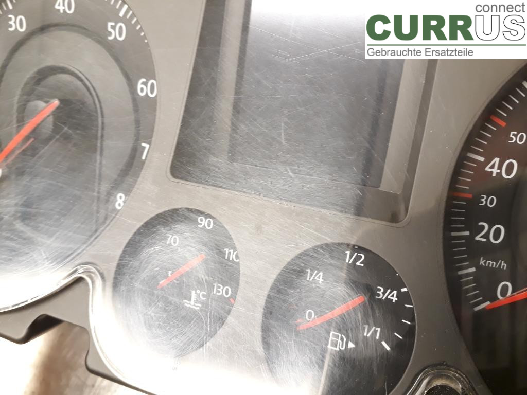 VW PASSAT      05-10 Instrument cluster / comb 3C0920870PX BWA