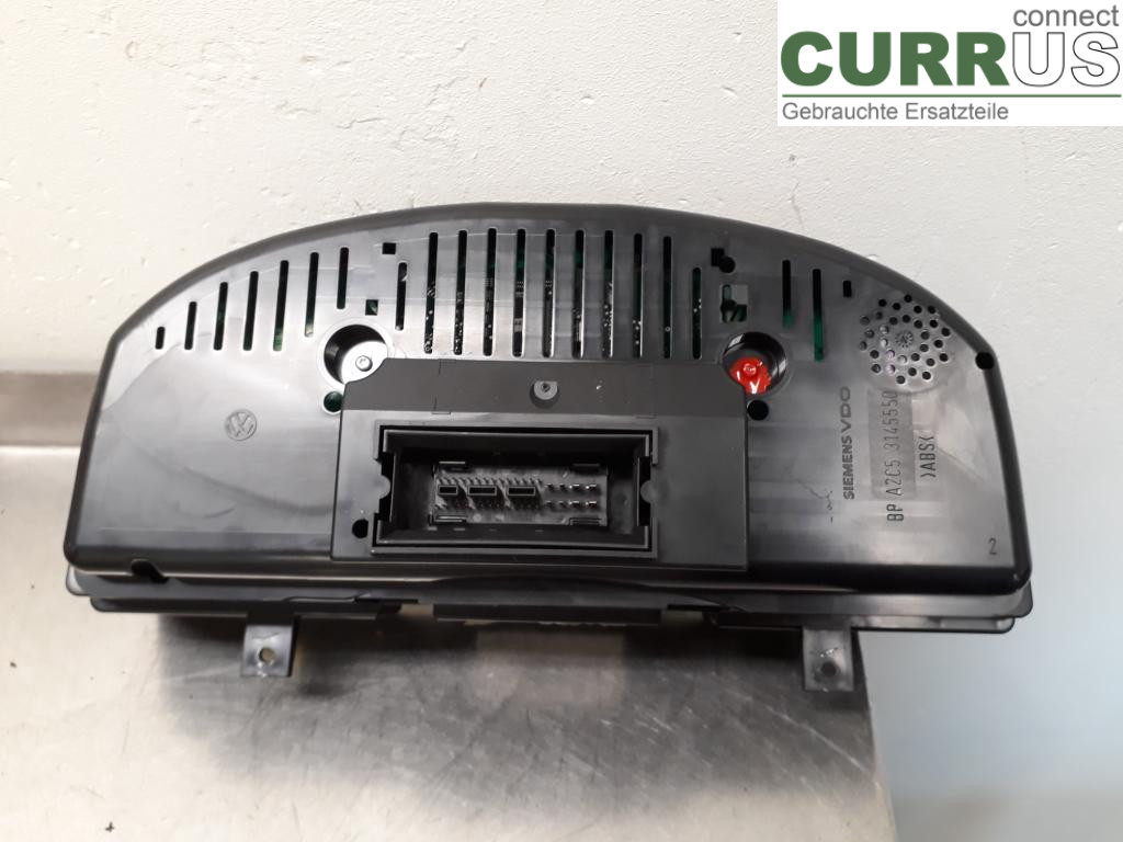VW PASSAT      05-10 Instrument cluster / comb 3C0920870PX BWA
