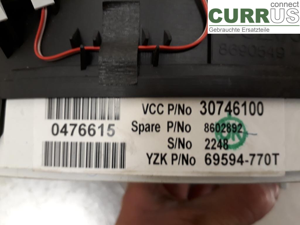 VOLVO V70      05-08 Instrument cluster / comb 36050550 B5244S