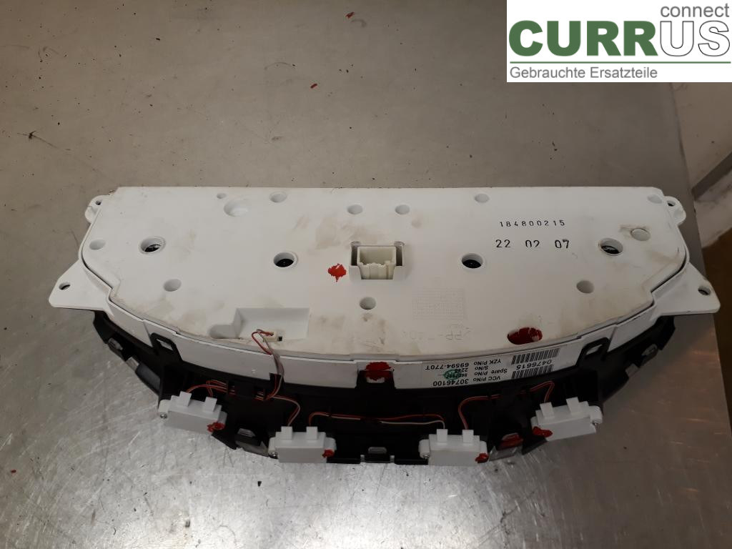 VOLVO V70      05-08 Instrument cluster / comb 36050550 B5244S