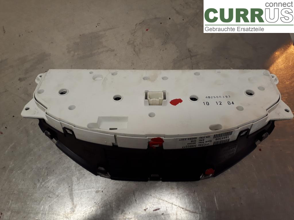 VOLVO V70      05-08 Instrument cluster / comb 36050527 D5244T