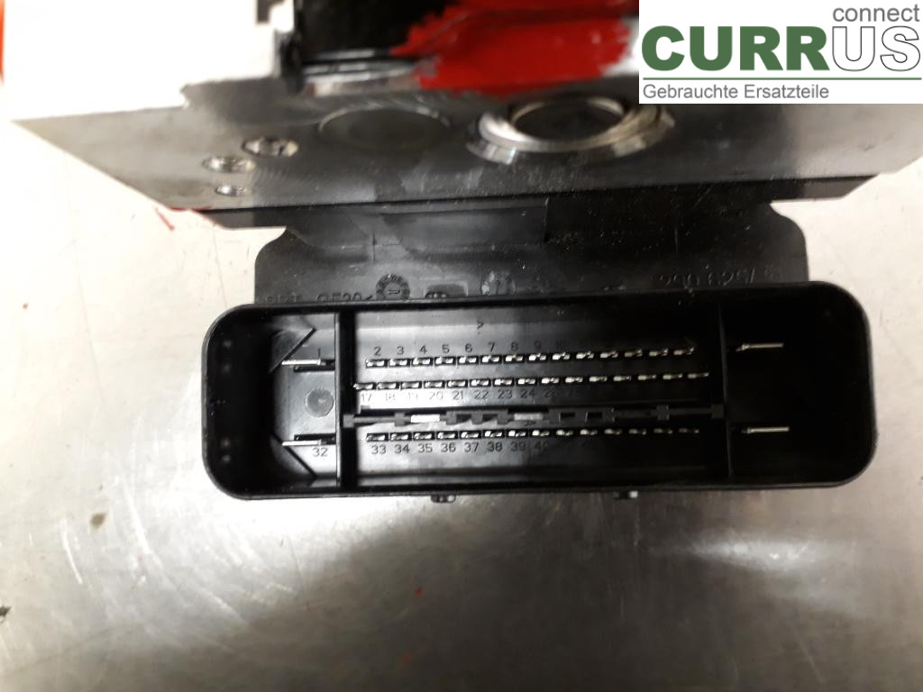 VOLVO V40  CROSS COUNTRY 13-19 ABS Hydraulic unit 31423317 D4204T16