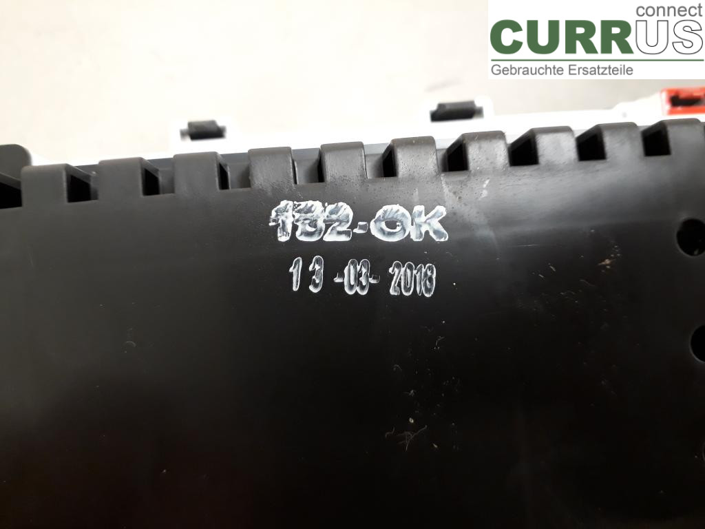 VOLVO V40  CROSS COUNTRY 13-19 Instrument cluster / comb 36010380 D4204T16