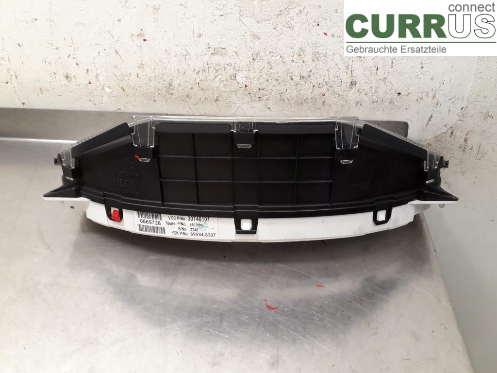VOLVO XC90    07-14 Instrument cluster / comb 36002767 D5244T4