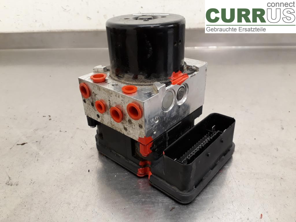VOLVO V70    14-16 ABS Hydraulic unit 31423349 D4204T5