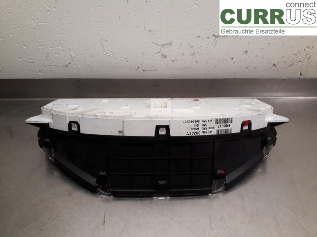 VOLVO XC70   05-07 Instrument cluster / comb 36050527 D5244T
